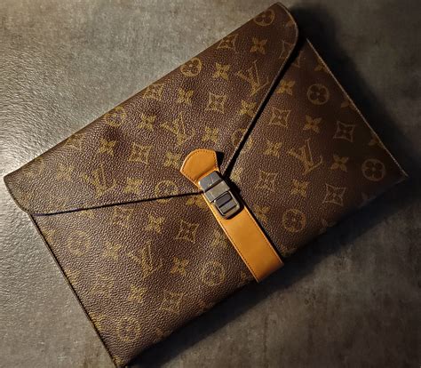 lv envelope pouch|vintage envelope handbags.